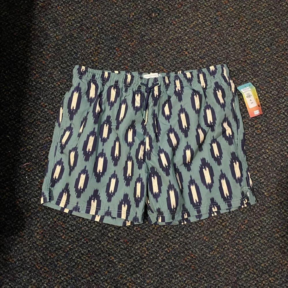 Primark Green And Black Ikat Swim Shirt And Trunks Size XL NEW With Tags